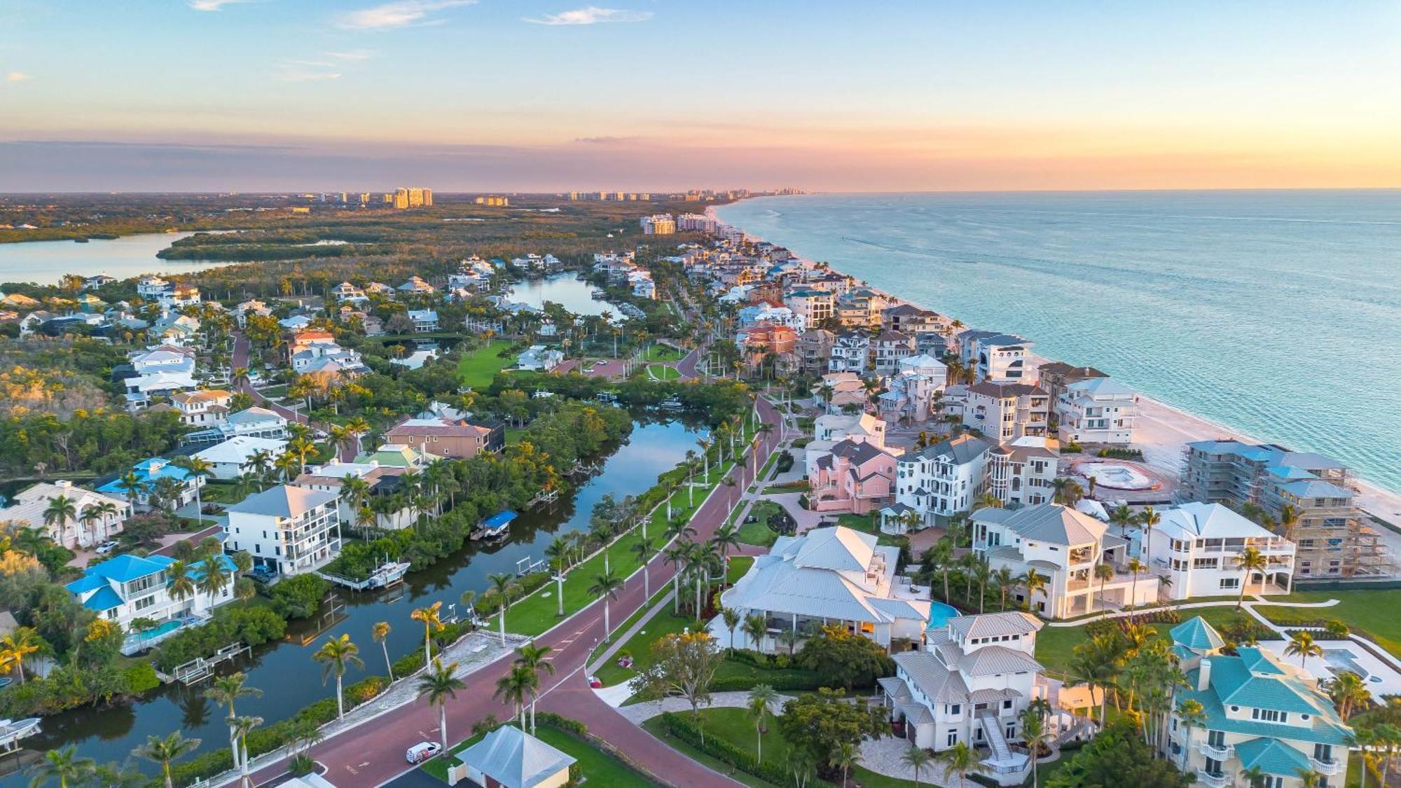Penthouse On The Bay 4002 * Bonita Springs